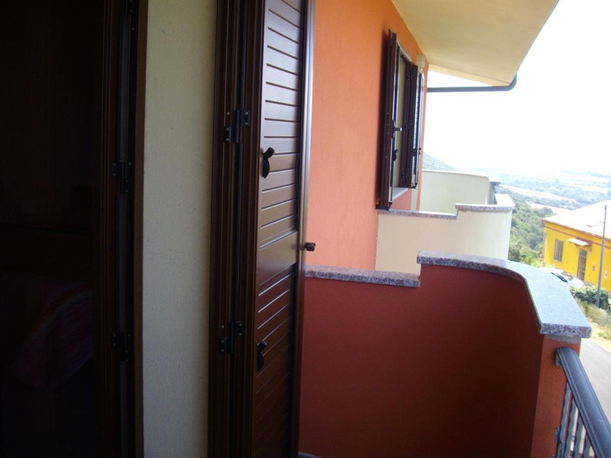 Appartamento Sofia - Nord Sardegna - บาเดซี ภายนอก รูปภาพ