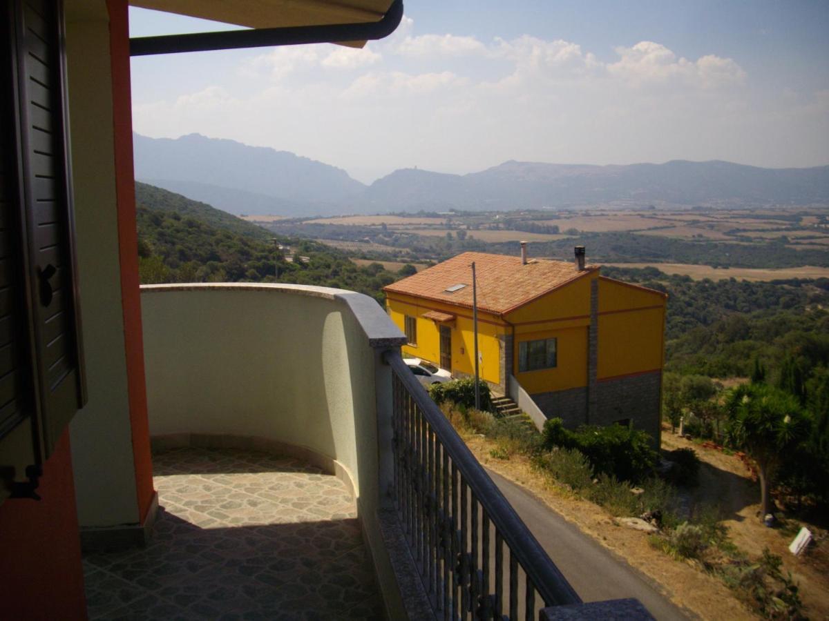 Appartamento Sofia - Nord Sardegna - บาเดซี ภายนอก รูปภาพ