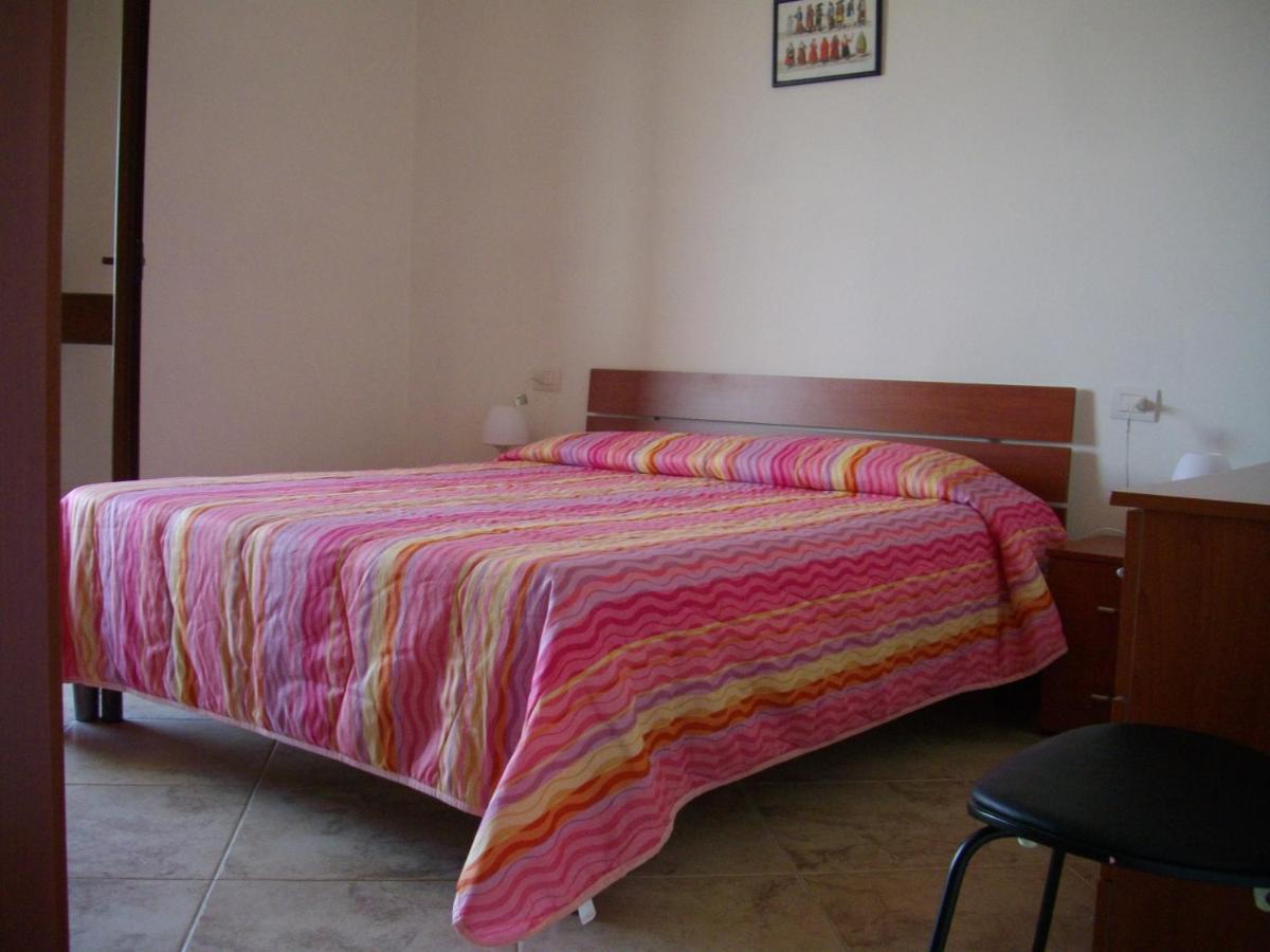 Appartamento Sofia - Nord Sardegna - บาเดซี ภายนอก รูปภาพ