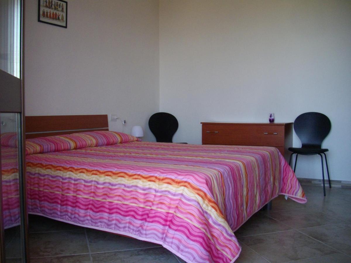 Appartamento Sofia - Nord Sardegna - บาเดซี ภายนอก รูปภาพ